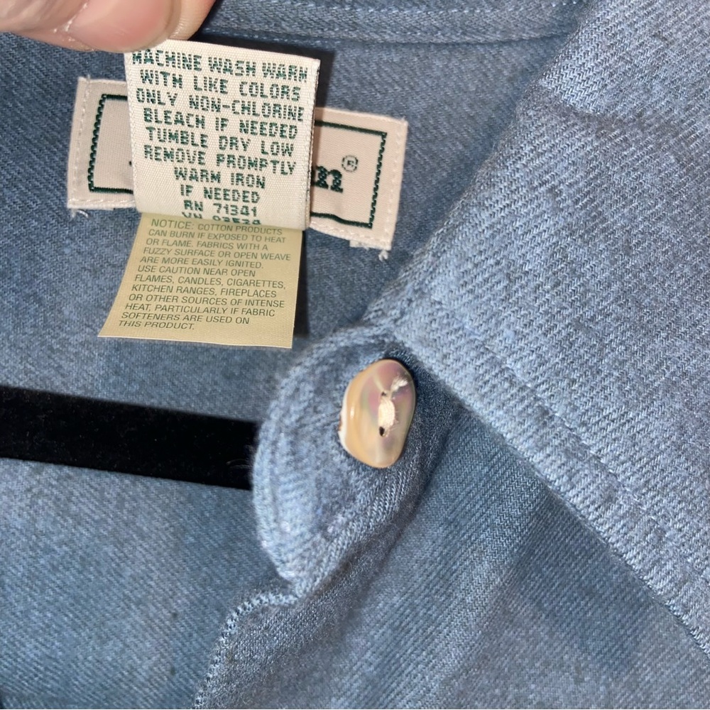 Vintage LL Bean Chamois Shirt Womens Small Pockets Soft Long Sleeve Outdoor Blue - Picture 9 of 10